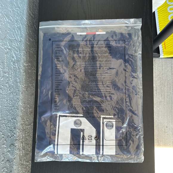 Neymar PSG Jersey Blue Final 2020 - Picture 6 of 7